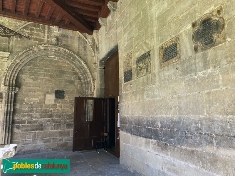 Tortosa - Claustre de la catedral (Foto: Albert Esteves, 2021) Tortosa - Claustre de la catedral
