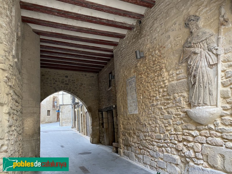 Tortosa - Portal dels Romeus (Foto: Albert Esteves, 2021) Tortosa - Portal dels Romeus