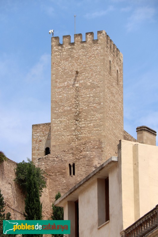 Tortosa - Castell de la Suda. Torre mestra (Foto: Albert Esteves, 2021) Tortosa - Castell de la Suda. Torre mestra