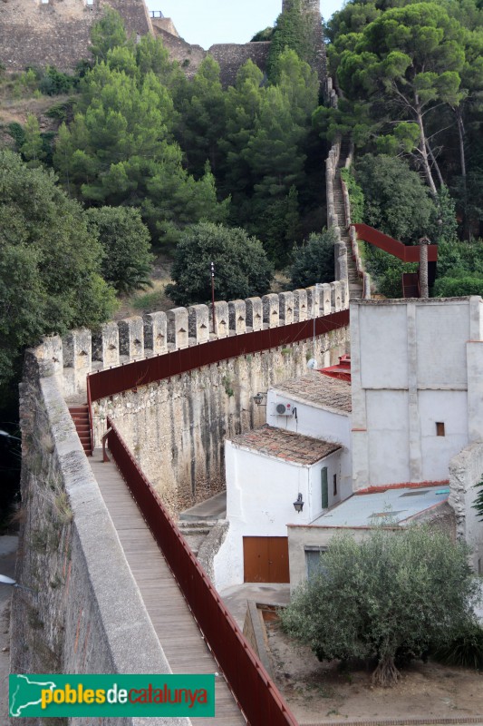 Tortosa - Muralla de Remolins (Foto: Albert Esteves, 2021) Tortosa - Muralla de Remolins