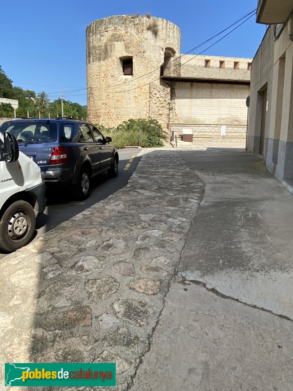 Tortosa - Torre del Cèlio (Foto: Albert Esteves, 2021) Tortosa - Torre del Cèlio