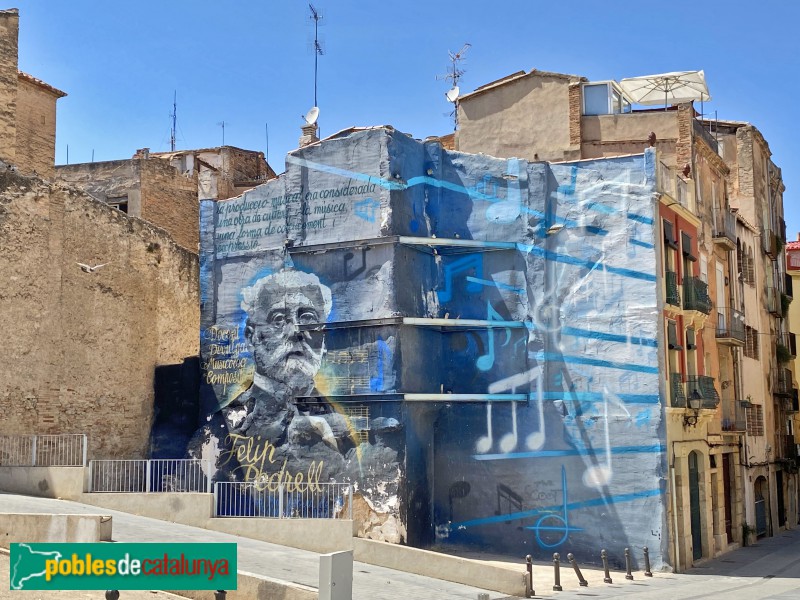 Tortosa - Mural dedicat a Felip Pedrell