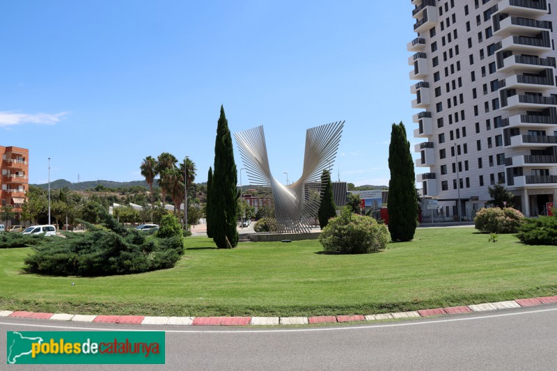 Tortosa - Escultura del Bimil·lenari (Foto: Albert Esteves, 2021) Tortosa - Escultura del Bimil·lenari