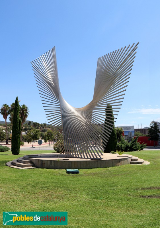 Tortosa - Escultura del Bimil·lenari (Foto: Albert Esteves, 2021) Tortosa - Escultura del Bimil·lenari