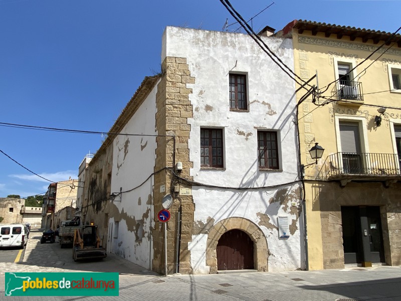 Tortosa - Casa de Sant Jordi