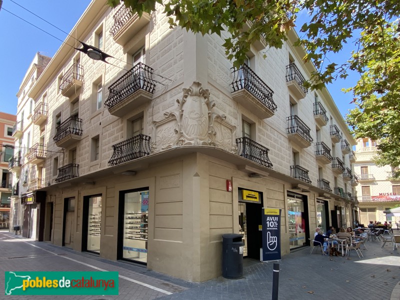 El Vendrell - Plaça Nova. Cal Mumbrú