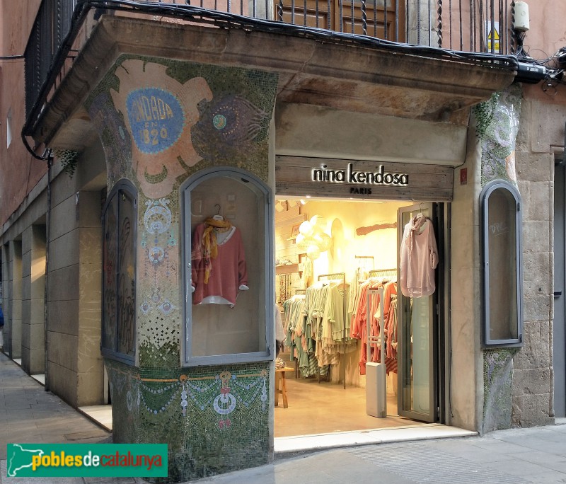 Barcelona - Antiga botiga de la casa Figueras