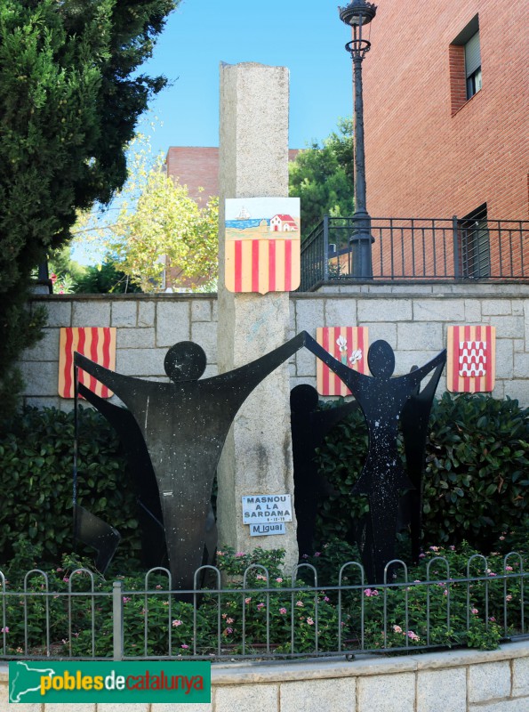 El Masnou - Monument a la Sardana