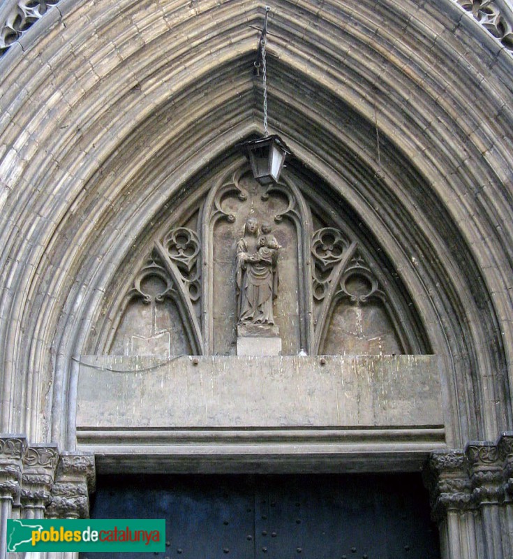 Barcelona - Santa Maria del Mar. Porta de Sombrerers (Foto: Albert Esteves, 2010) Barcelona - Santa Maria del Mar. Porta de Sombrerers