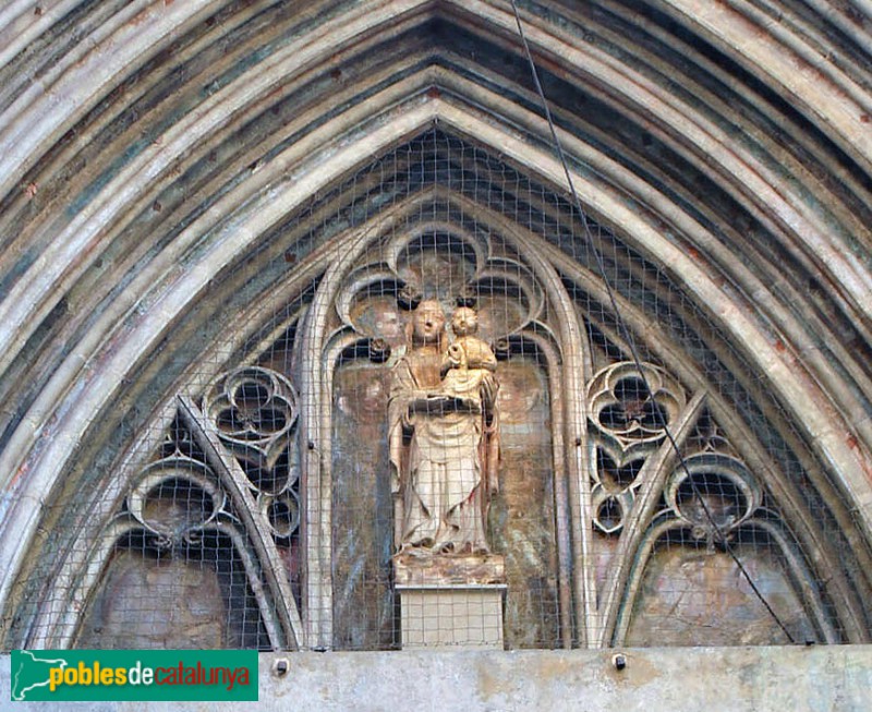 Barcelona - Santa Maria del Mar. Porta de Sombrerers (Foto: Albert Esteves, 2021) Barcelona - Santa Maria del Mar. Porta de Sombrerers