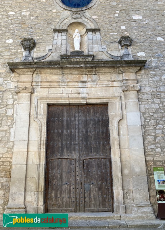 Tarrés - Església de l'Assumpta (Foto: Albert Esteves, 2021) Tarrés - Església de l'Assumpta