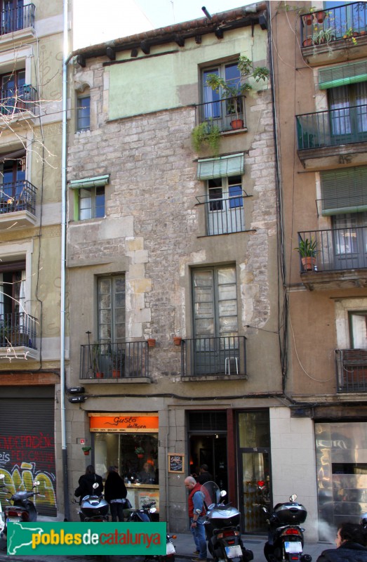 Barcelona - Passeig del Born, 16 (Foto: Albert Esteves, 2015) Barcelona - Passeig del Born, 16