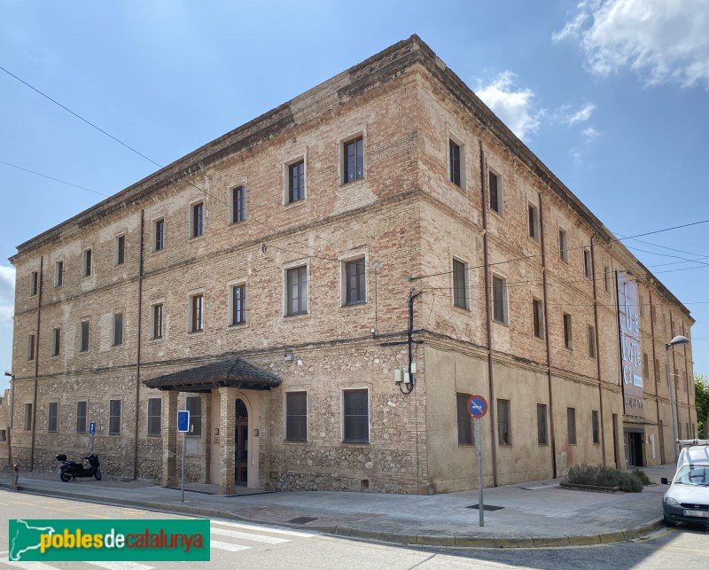 Roquetes - Antic col·legi de Sant Josep (Centre Cívic)