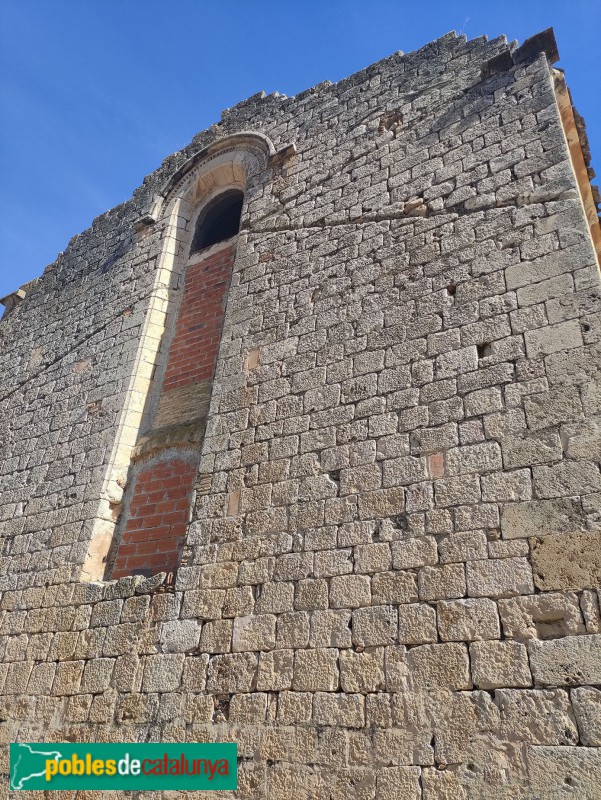 Cabanes - Monestir de Sant Feliu de Cadins (Foto: Anna Maria Vila, 2021) Cabanes - Monestir de Sant Feliu de Cadins
