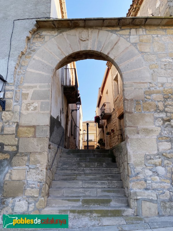 Puiggròs - Portal de la Muralla