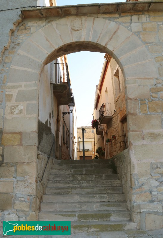 Puiggròs - Portal de la Muralla