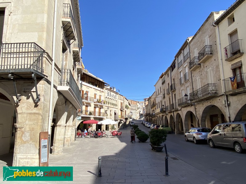 Les Borges Blanques - Plaça porxada