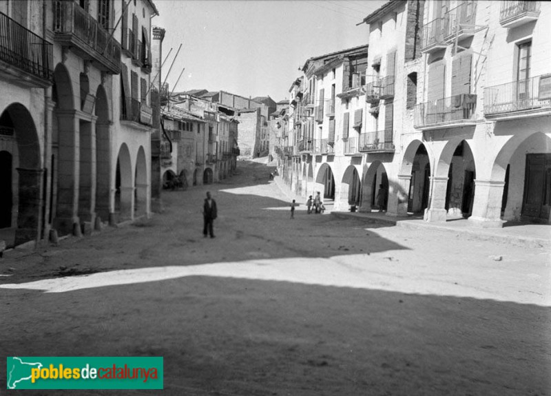 Les Borges Blanques - Plaça porxada