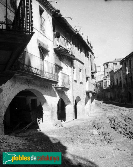 Les Borges Blanques - Plaça porxada