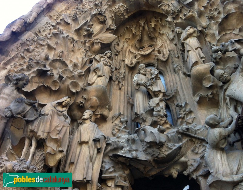 Barcelona - Sagrada Família. Façana del Naixement