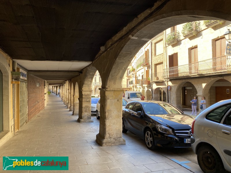 Les Borges Blanques - Plaça porxada (Foto: Albert Esteves, 2021) Les Borges Blanques - Plaça porxada