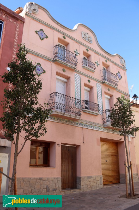 Abrera - Cal Sanmartí (Foto: Albert Esteves, 2021) Abrera - Cal Sanmartí