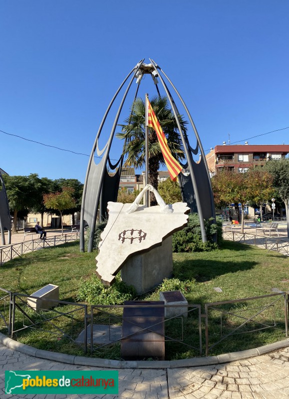 Juneda - Monument a la Sardana