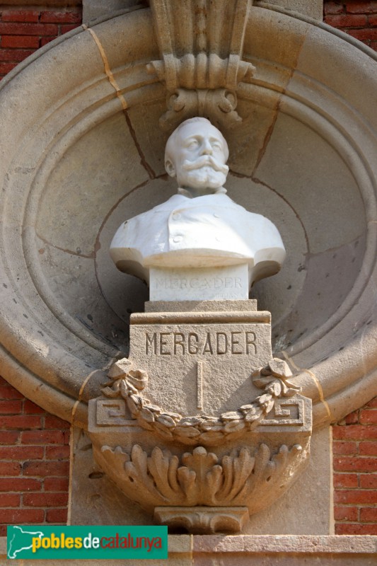 Barcelona - Parlament de Catalunya. Bust de Benet Mercadé  (Venanci Vallmitjana)