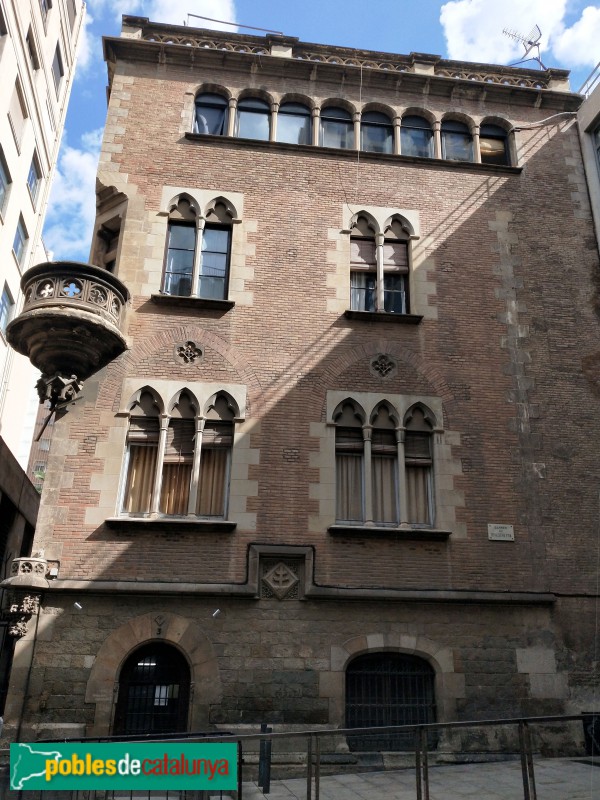 Barcelona - Casa parroquial de Santa Anna (Rivadeneyra, 3)