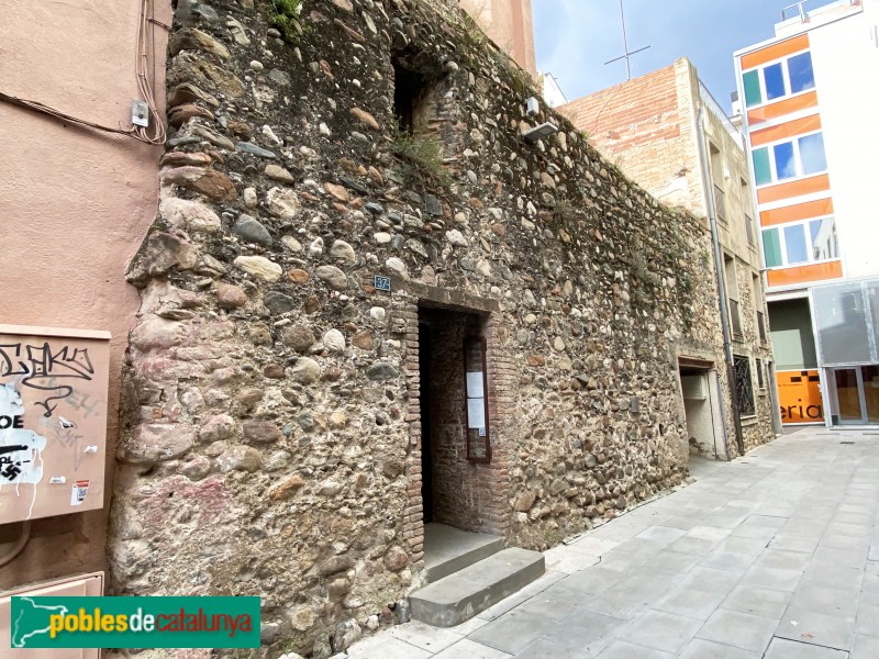 Granollers - Tram de muralla. Carrer Sant Cristòfol (Foto: Albert Esteves, 2021) Granollers - Tram de muralla. Carrer Sant Cristòfol
