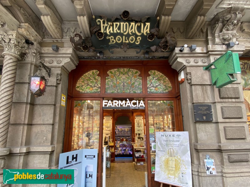 Barcelona - Farmàcia Bolós (Foto: Albert Esteves, 2021) Barcelona - Farmàcia Bolós