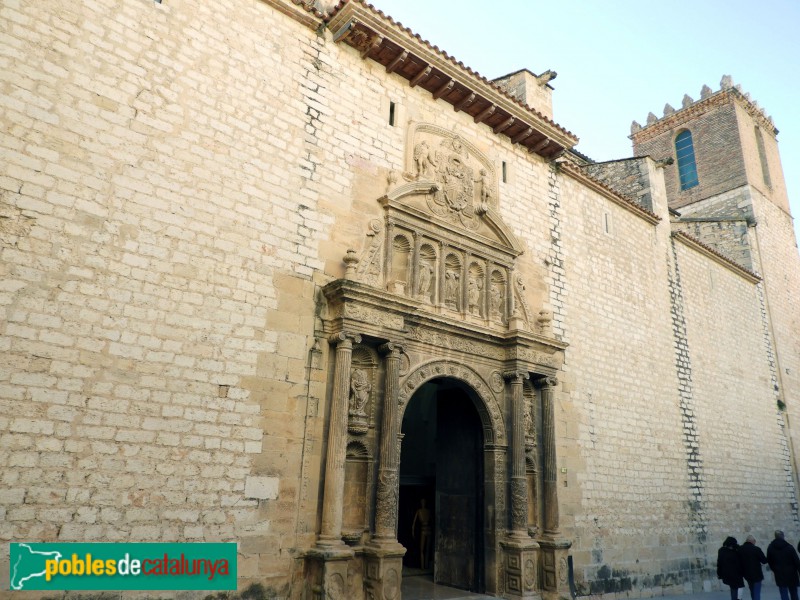 Tortosa - Església de Sant Domènec. Portada