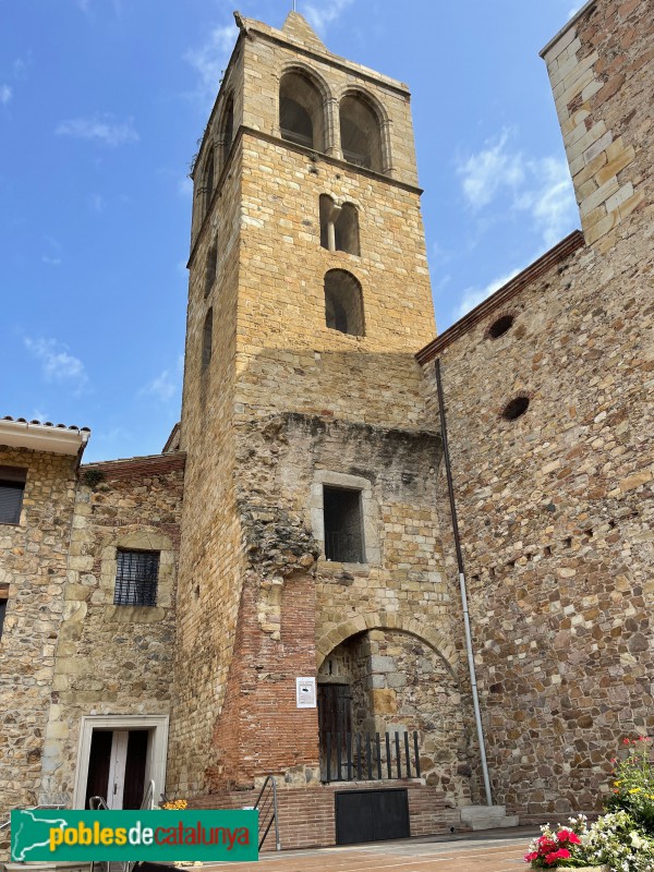 Tordera - Campanar romànic de Sant Esteve