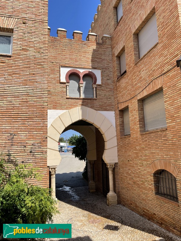 Roda de Barà - Roc de Sant Gaietà (Foto: Ricard Vilà, 2021) Roda de Barà - Roc de Sant Gaietà