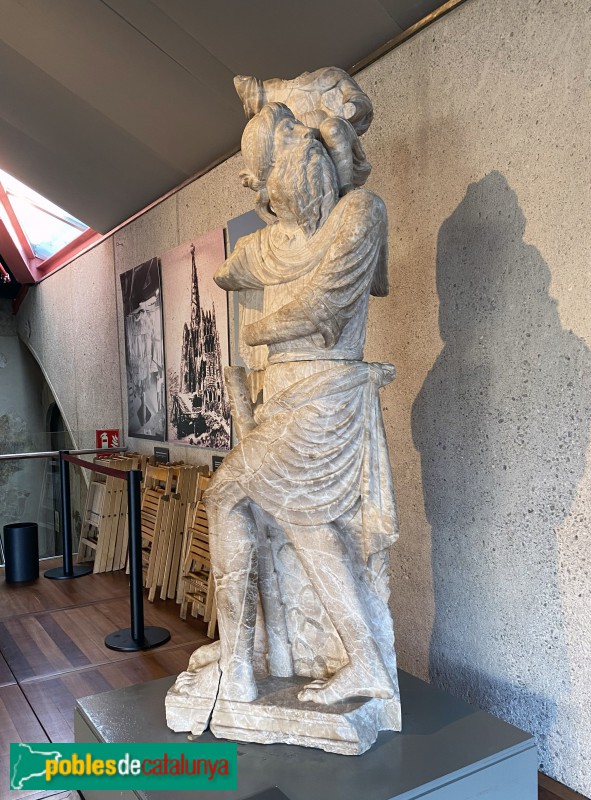 Museu Diocesà - Escultura de sant Cristòfor procedent de la desapareguda església de Sant Miquel