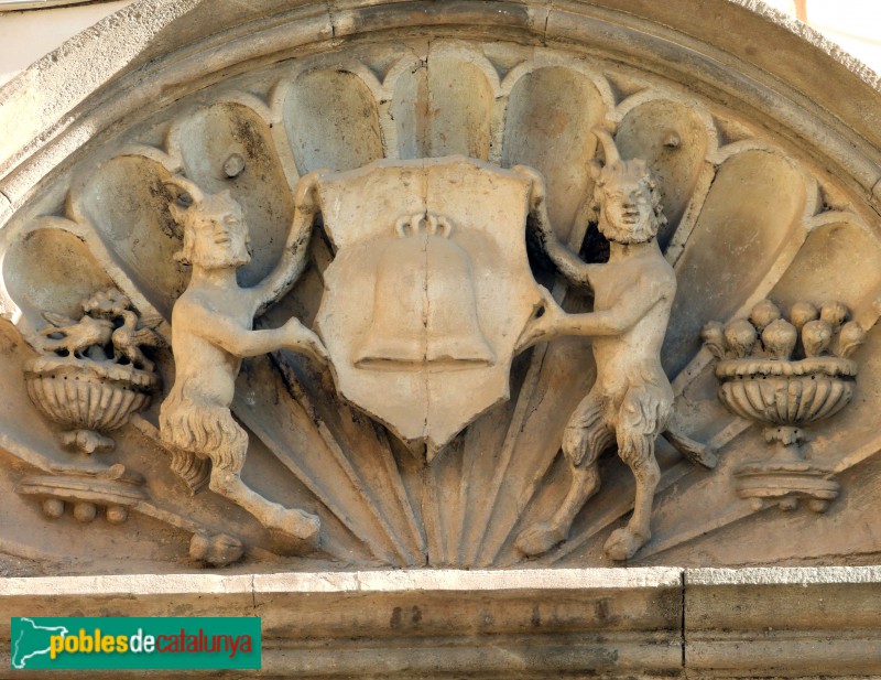 Badalona - Porta renaixentista de Torre Vella