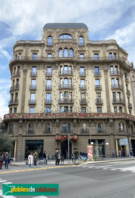 Barcelona - Via Laietana, 49 (Foto: Albert Esteves, 2022) Barcelona - Via Laietana, 49