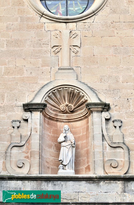 Blancafort - Església de Santa Magdalena, detall façana