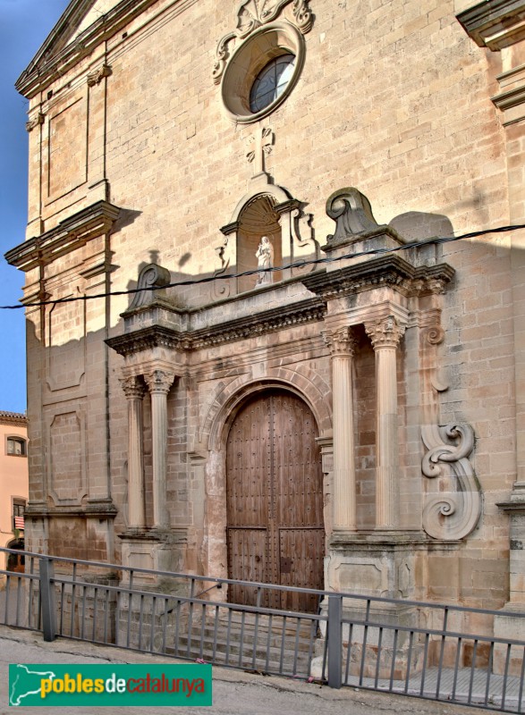 Blancafort - Església de Santa Magdalena, portada