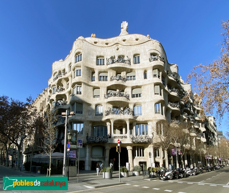 Barcelona - Casa Milà (La Pedrera) (Foto: Albert Esteves, 2022) Barcelona - Casa Milà (La Pedrera)