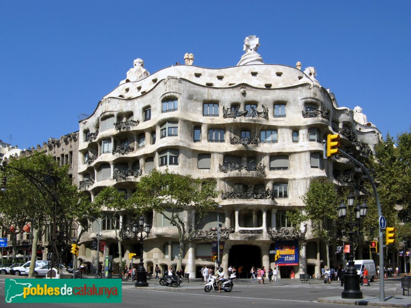 Barcelona - La Pedrera (Foto: Albert Esteves, 2007) Barcelona - La Pedrera