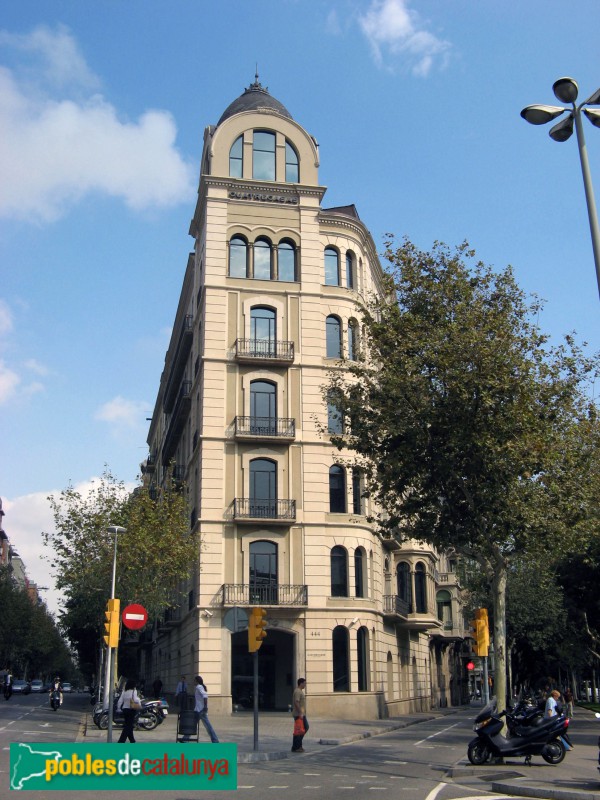 Barcelona - Edifici Cuatrecasas (Diagonal, 444)