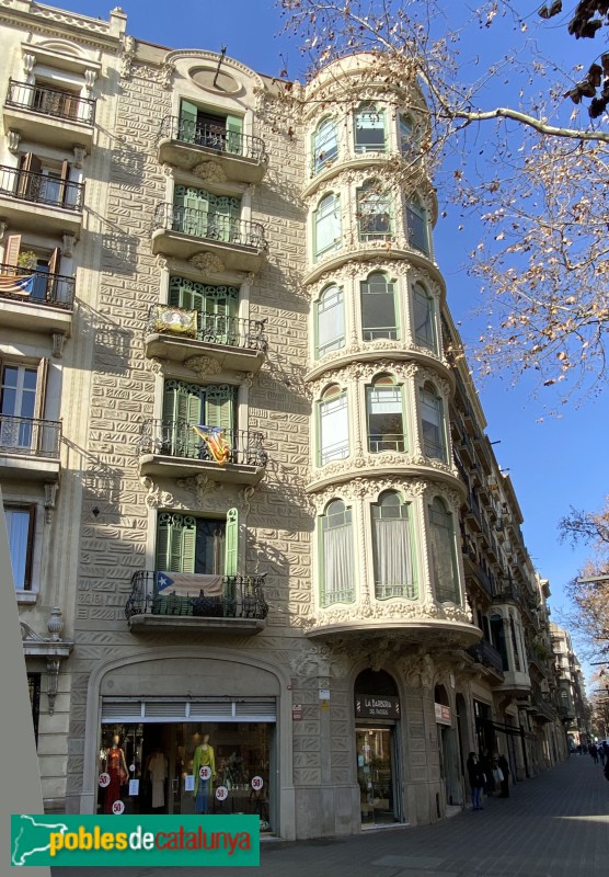 Barcelona - Passeig de Sant Joan, 51 (Foto: Albert Esteves, 2022) Barcelona - Passeig de Sant Joan, 51