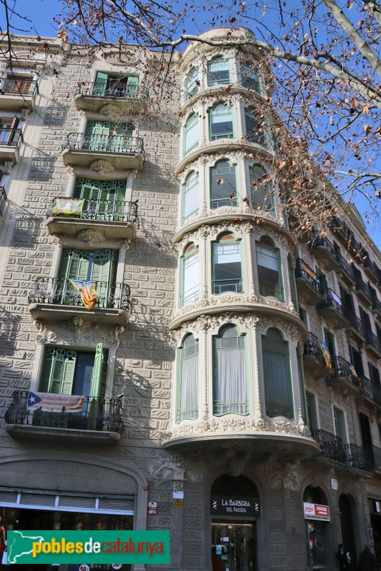 Barcelona - Passeig de Sant Joan, 51 (Foto: Albert Esteves, 2022) Barcelona - Passeig de Sant Joan, 51