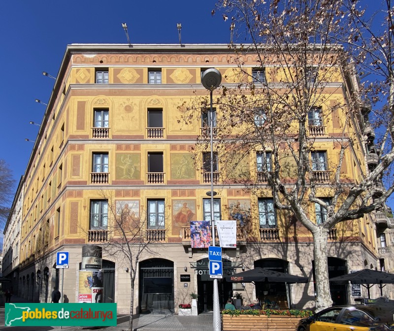 Barcelona - Consell de Cent, 371 / Llúria, 60 (Foto: Albert Esteves, 2022) Barcelona - Consell de Cent, 371 / Llúria, 60