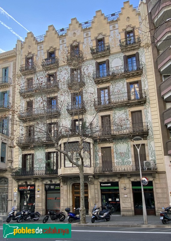 Barcelona - Bruc, 127 (Foto: Albert Esteves, 2022) Barcelona - Bruc, 127