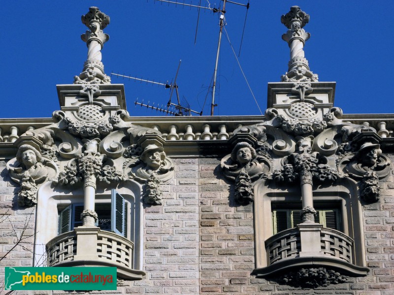 Barcelona - Pau Claris, 154-156 (Foto: Albert Esteves, 2008) Barcelona - Pau Claris, 154-156