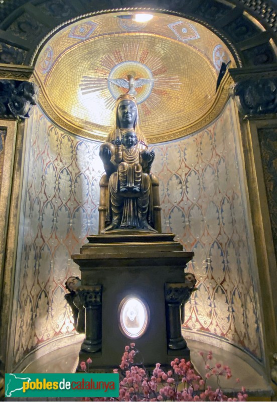 Altar de la Mare de Déu de Montserrat, 1946 (Foto: Albert Esteves, 2022) Altar de la Mare de Déu de Montserrat, 1946