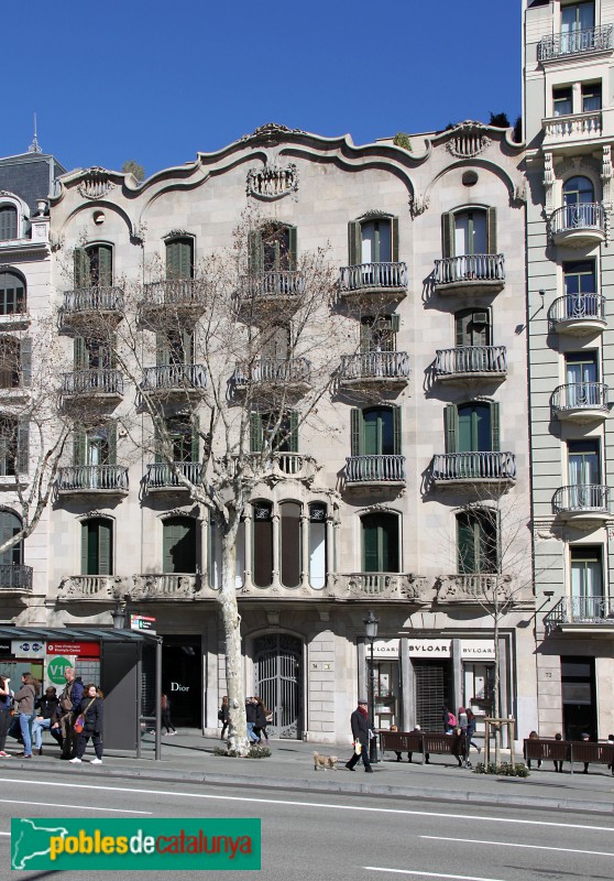 Barcelona - Passeig de Gràcia, 74 (Foto: Albert Esteves, 2015) Barcelona - Passeig de Gràcia, 74