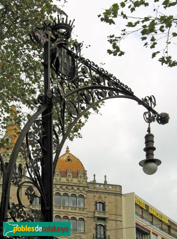 Barcelona - Fanal del Passeig de Gràcia (Foto: Albert Esteves, 2007) Barcelona - Fanal del Passeig de Gràcia